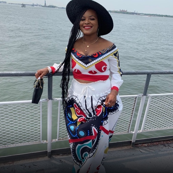 2pc Off Shoulder Dress Set - Picture 8 of 8